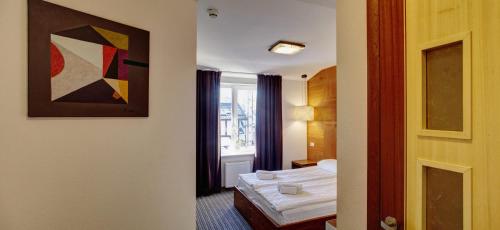 1 double bed