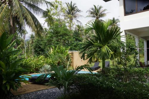 Twin Villas Apartment with Swimming Pool for 2 houses Twin Villas Apartment with Swimming Pool for 2 houses