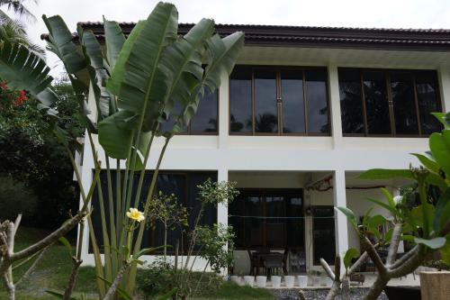 Twin Villas Apartment with Swimming Pool