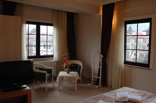 Diamond Park Hotel - image 4