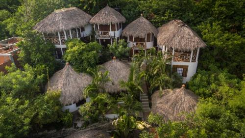 . Cabañas Biuzaa