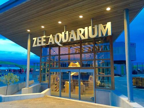 Tuvākā izklaides vieta, Logeren op Dijk43 in Broek Op Langedijk