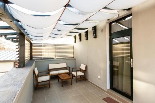 Prestige Hotel in 亞悉