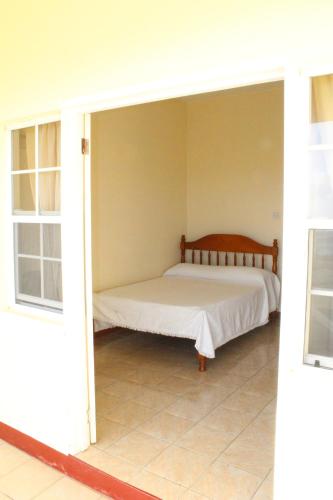 1 queen bed