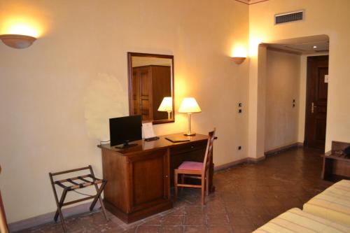 Hotel La Ville - image 10
