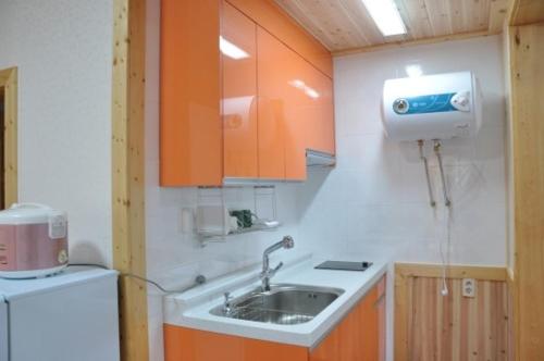 Oraview Pension in Yeoryang-myeon