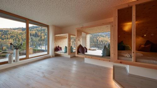Hotel Fanes - image 6