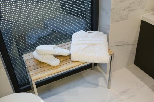 Ultraluxury Villa Elyzeum with Heated Pool - image 8