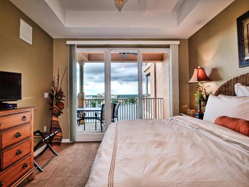 Harborview Grande 703 - image 5