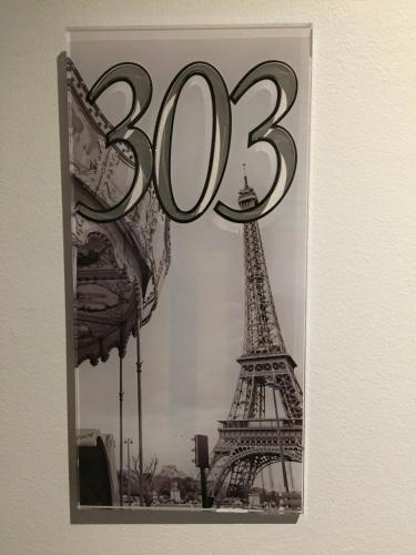 Hotel The Originals City Le Cardinal Rueil Centre - image 11