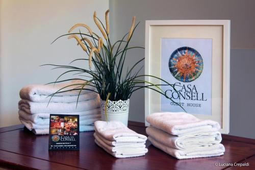 El Born Guest House by Casa Consell - image 8