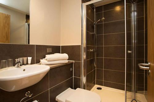 Britannia Study Hotel - image 5