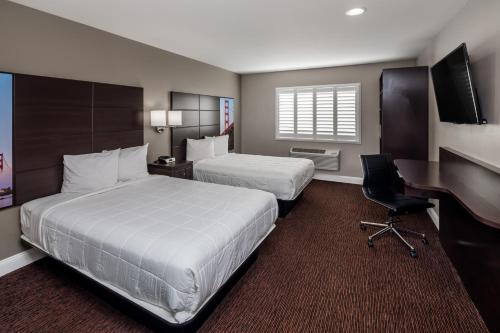 Vallejo Inn The 2-star Travelodge Vallejo Napa Valley offers comfort and convenience whether youre on business or holiday in Vallejo (CA). The property offers guests a range of services and amenities designed to