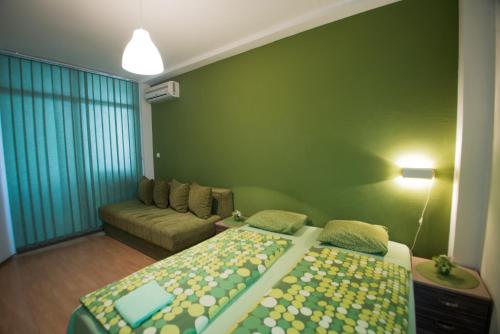 Vendégszoba, Sweet Apartments or Rooms in Nyis