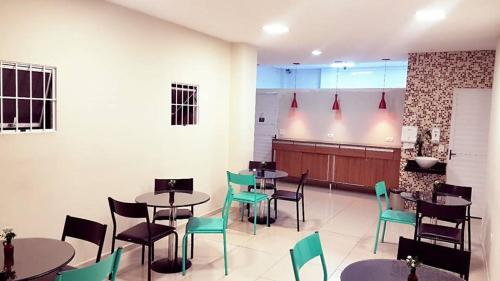 ห้องอาหาร, Joy Hotel in บอมเรติโร