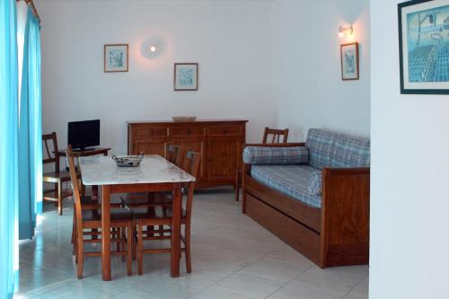 Three-Bedroom Villa image 10