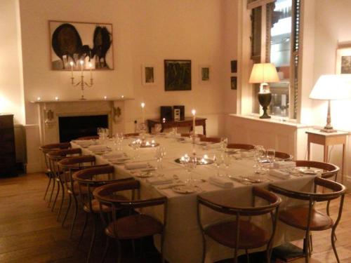The Racquet Club - image 6