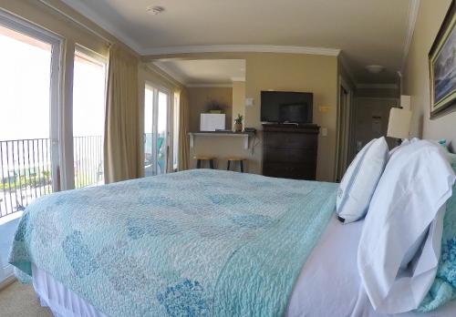 Capitola Beach Suites – Santa Cruz, CA
