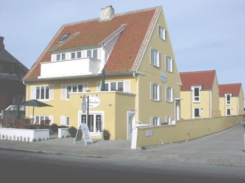 Hotel Strandvejen Rooms 5 - main image