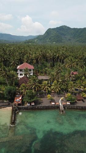 Crystal Beach Bali Hotel