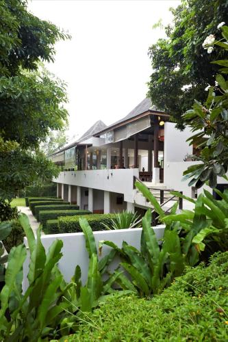 Yoma Hotel, Pai