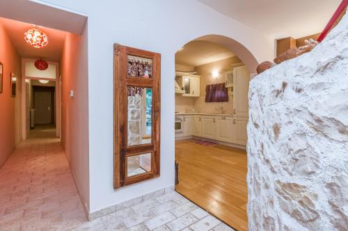  Apartment Jeger in Povljana