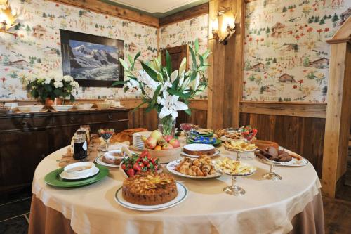 Hotel Bucaneve - image 6