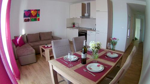  Apartments Tea in Podaca