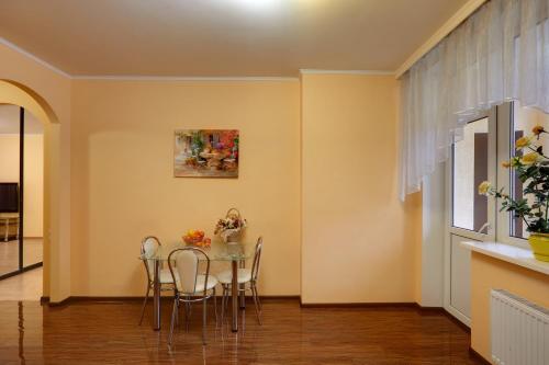 Sophie Beige Apartments