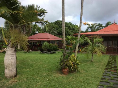 Viesnīcas āriene, Le bungalow des bougainvilliers in Ducos