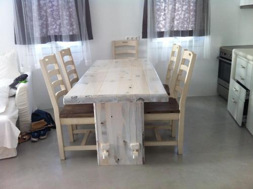 Plori Studios and Apartments - image 8