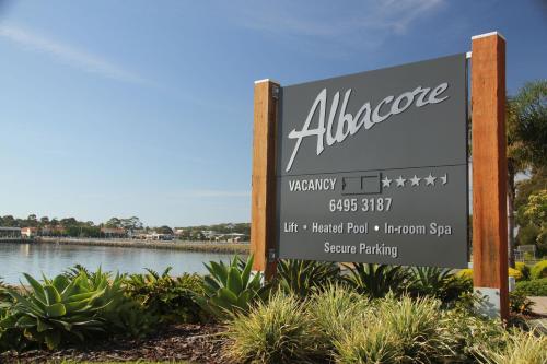 Albacore Apartments