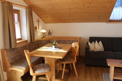 Haus Waldruhe - image 3