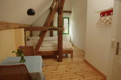Stützpunkt Trebitz - Gästezimmer am Europaradweg R1 in Brück, Deutschland