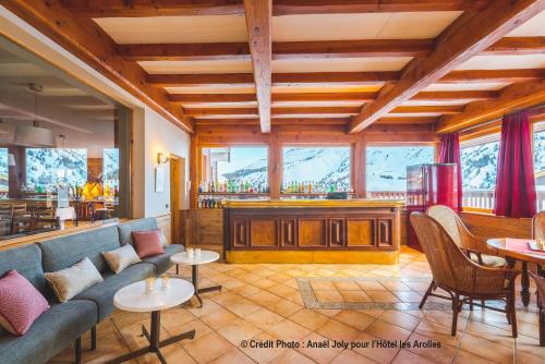 ห้องอาหาร, Hotel Les Arolles in เมอรีแบล