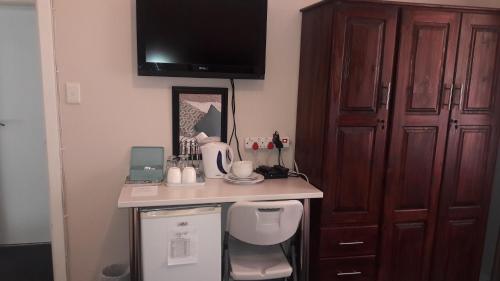 R & R's Retreat – Johannesburg, MD