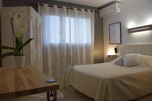1 queen bed
