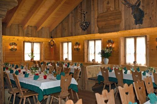 Jägerhaus Agriturismo - Accommodation - Cortina d'Ampezzo