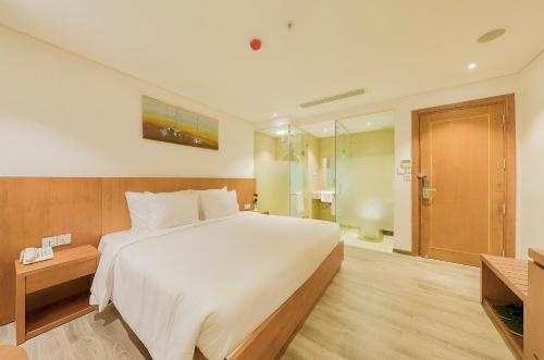 Standard Double or Twin Room No Window room in Soho Boutique Hotel Da Nang