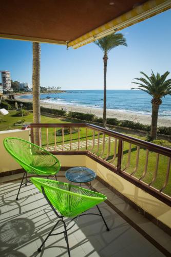Holidays2Riviera Sea Side