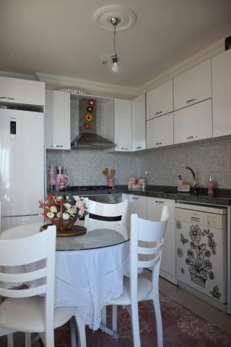 virtuve, Trabzon Sea Palace in Mersin (Trabzon)
