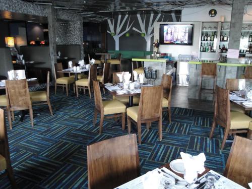 ห้องอาหาร, Amosphere Complexe in อามอส (ควิเบก)