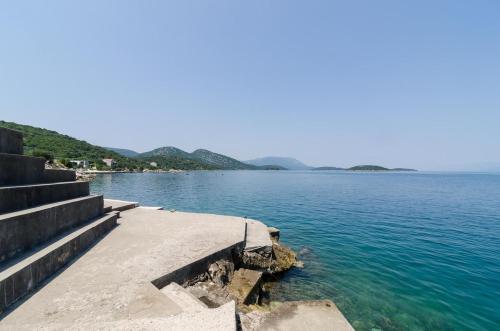  Studio Pjestata 14440b in Otok