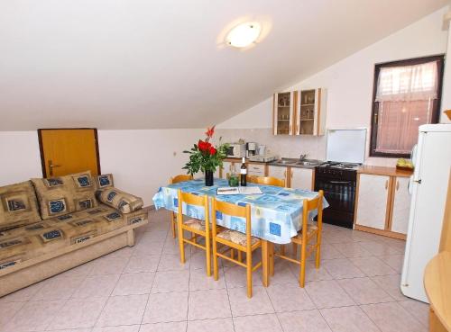 Apartments Silvana 1183 - image 6