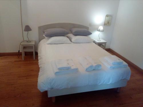 1 double bed