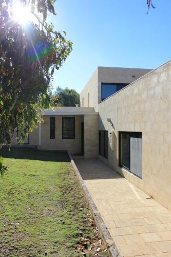 

The Summer House