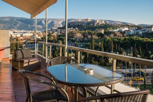 Virgo - Loft with Spectacular View to Acropolis Athens