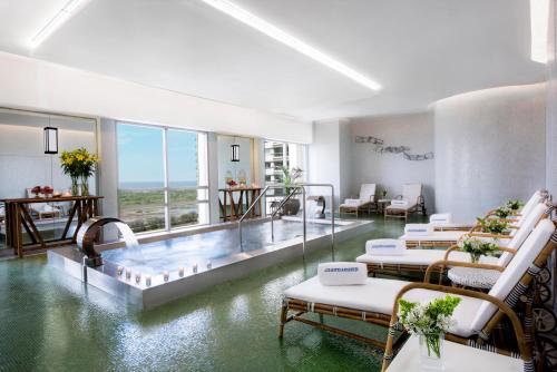 جاكوزي, Alvear Icon Hotel in Puerto Madero