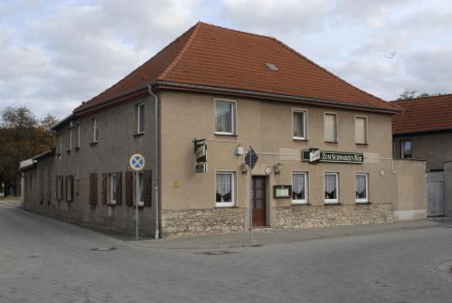 Gasthaus ,,Zum schwarzen Bär" in Güsten, Deutschland