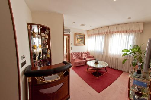 Hotel Don Pepe - image 11